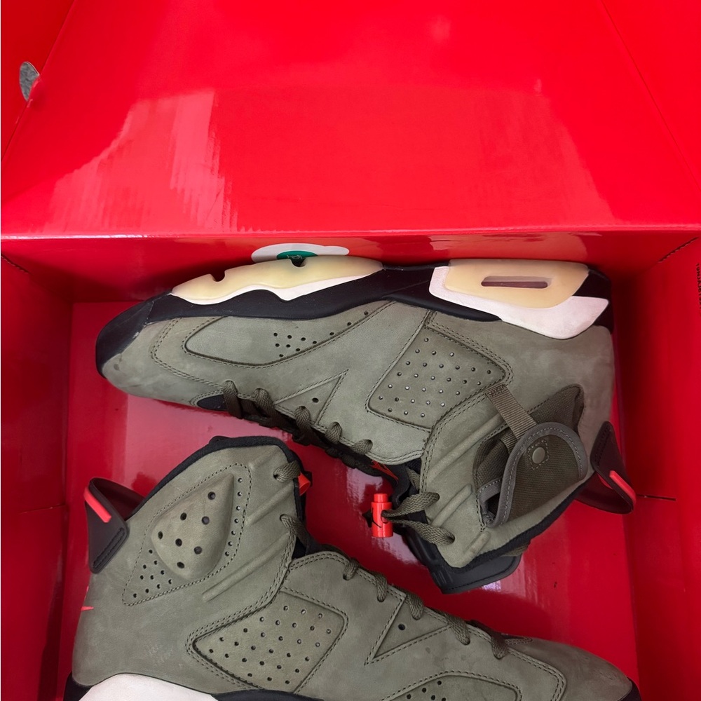 Travis Scott’s Jordan 6 - Olive Green High-Top Sneakers